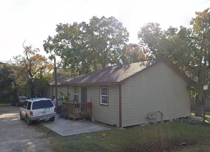 Shady Oaks in Pasadena, TX - Foto de edificio