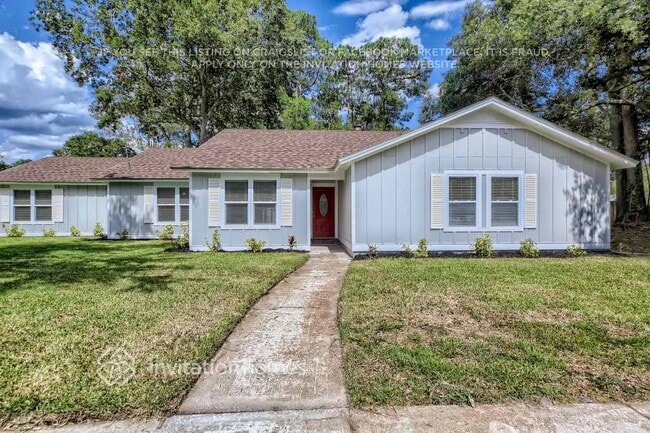 property at 11093 Mandarin Station Dr E