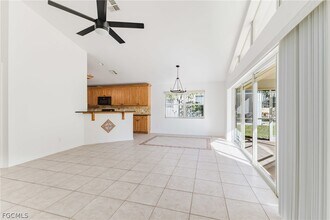 9841 Las Casas Dr in Ft. Myers, FL - Building Photo - Building Photo