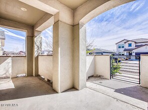 5469 Limestone Dr in El Paso, TX - Building Photo - Building Photo