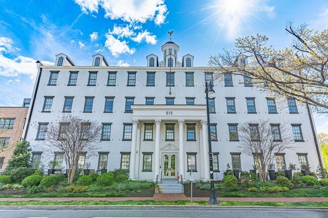 property at 515 N Washington St