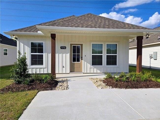 property at 71752 Spike Dr