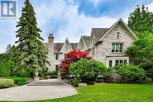 1257 Tecumseh Park Dr in Mississauga, ON - Building Photo