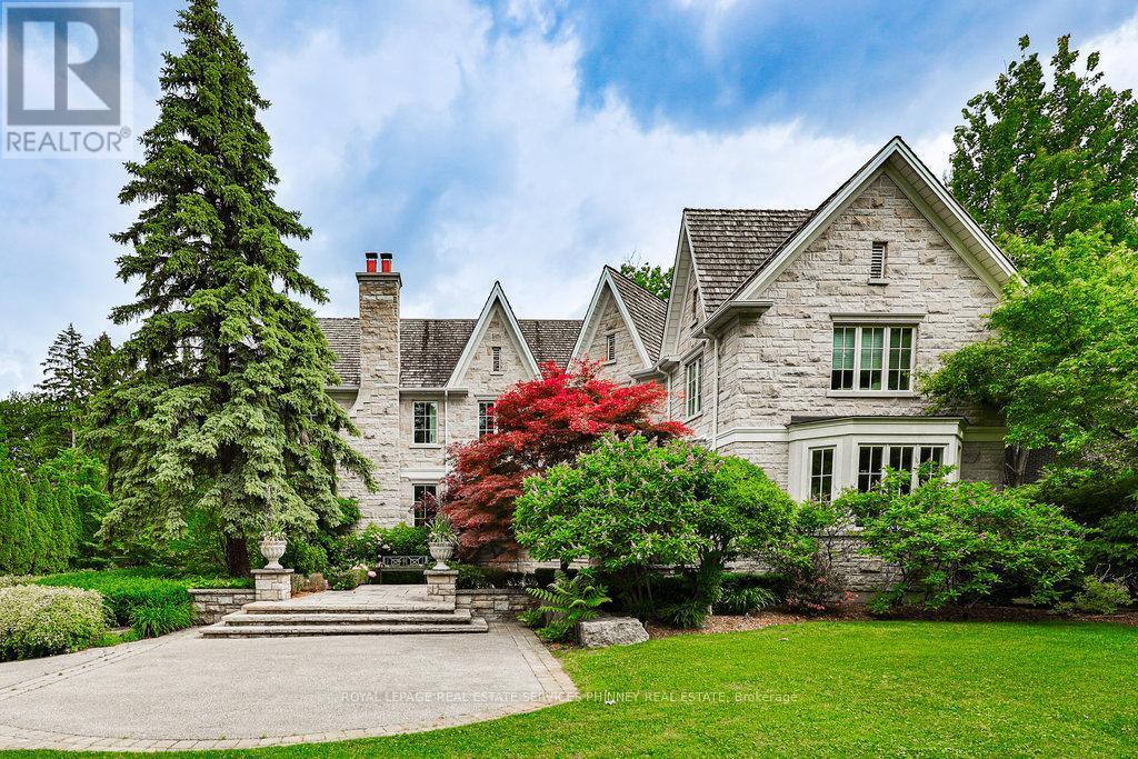 1257 Tecumseh Park Dr in Mississauga, ON - Building Photo