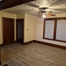 189 Oak St, Unit 189 in Plattsburgh, NY - Foto de edificio - Building Photo