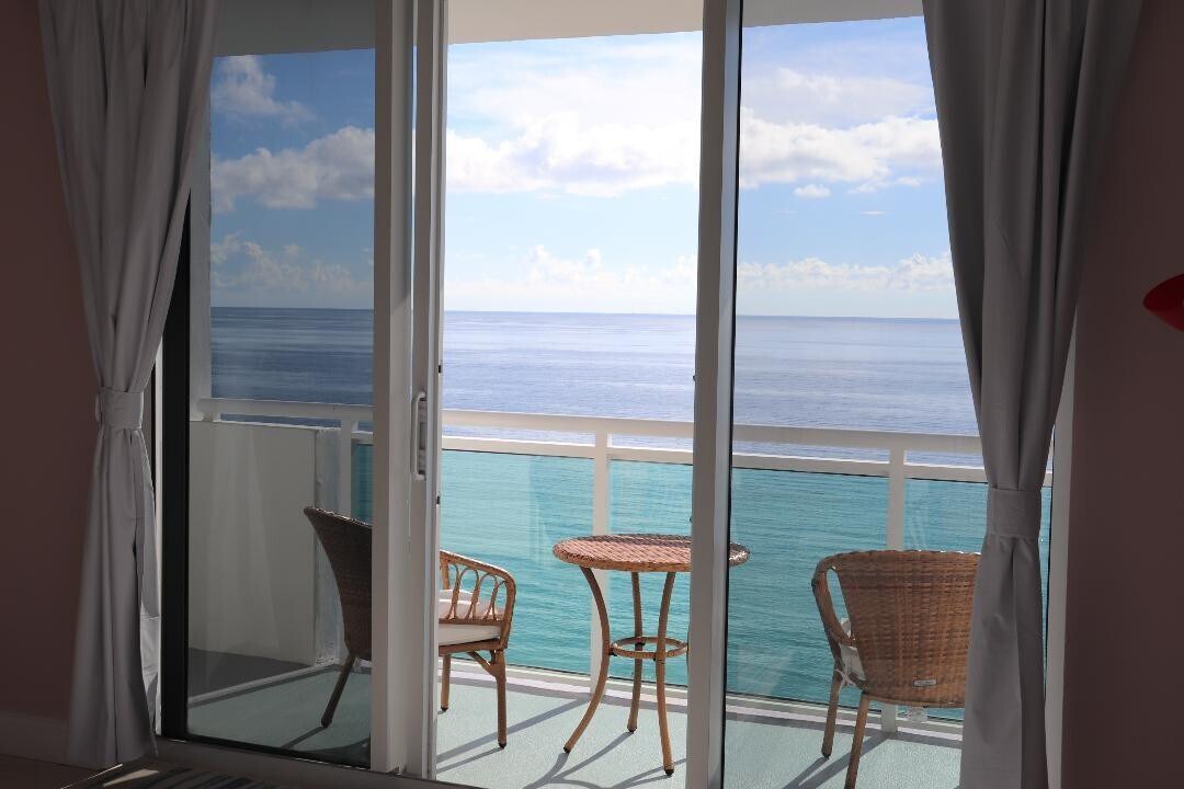 3001 S Ocean Dr in Hollywood, FL - Building Photo