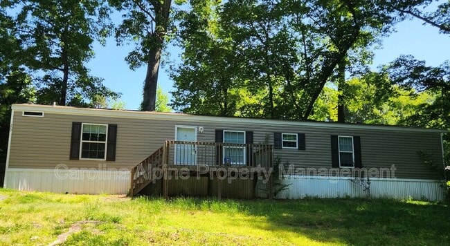 property at 220 Starling Ln