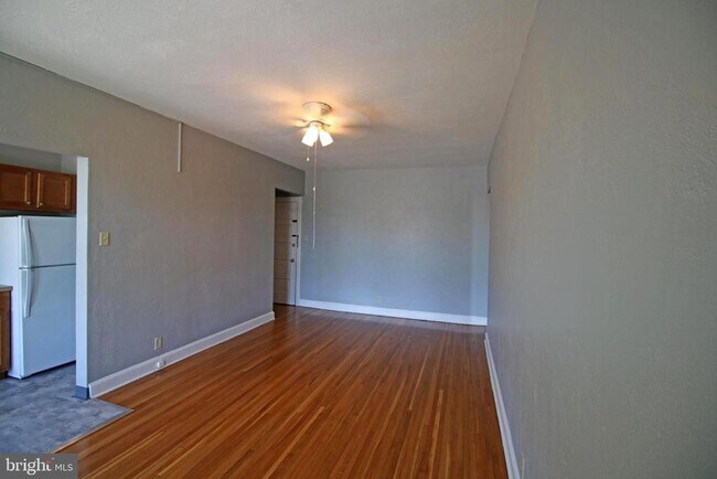 12 S Filbert St in Mechanicsburg, PA - Building Photo - Building Photo