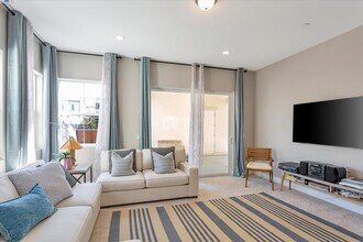3010 Arido Wy in Marina, CA - Building Photo - Building Photo
