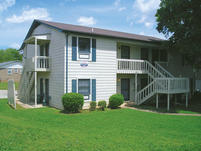 Parkside Village in Huntsville, AL - Building Photo - Building Photo