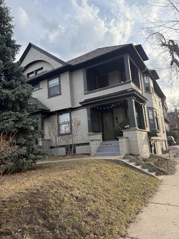 456 Lafayette Ave SE, Unit 454 in Grand Rapids, MI - Foto de edificio - Building Photo