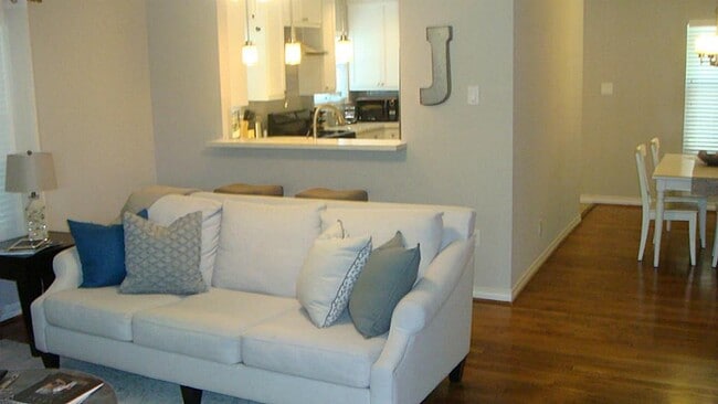 property at 112 Robert Lee Rd