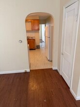 1109 Lafayette Ave, Unit 1 in Middletown, OH - Building Photo - Building Photo