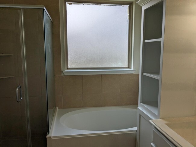 18507 Magnolia Dell Dr in Cypress, TX - Building Photo - Building Photo