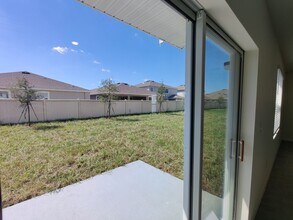 32562 Canyonlands Dr in Wesley Chapel, FL - Building Photo - Building Photo