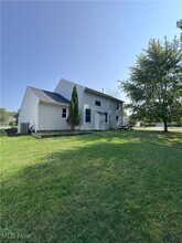 11814 Craig Dr in Strongsville, OH - Building Photo - Building Photo