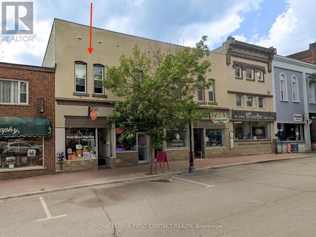 property at 23 Peter St S