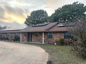 100 Yorkshire Dr in Princeton, TX - Building Photo - Building Photo