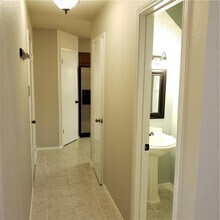 8440 Fern Bluff Ave in Round Rock, TX - Building Photo - Building Photo