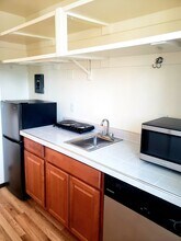 1704 Bay St in Santa Cruz, CA - Building Photo - Building Photo