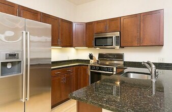 9 Gardner St, Unit 5 in Boston, MA - Building Photo - Building Photo