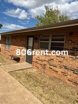 6505 A 21st St in Lubbock, TX - Building Photo