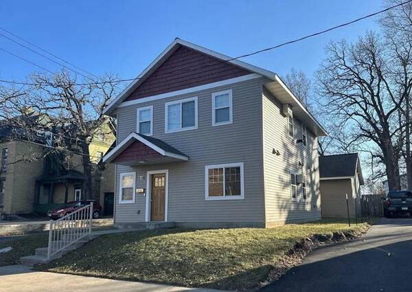 516 6th St S in St. Cloud, MN - Building Photo