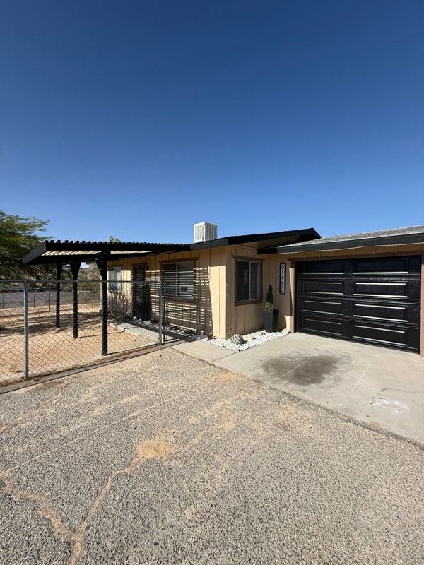 property at 61452 Desert Air Rd