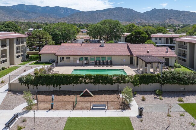 The Reserve in Albuquerque, NM - Foto de edificio - Building Photo