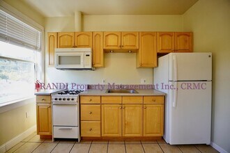 1607 Fifth Ave in San Rafael, CA - Building Photo - Building Photo