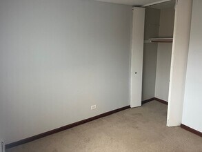 9240 Seymour Ave in Schiller Park, IL - Building Photo - Building Photo