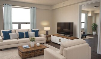 570-570 King St W in Hamilton, ON - Building Photo