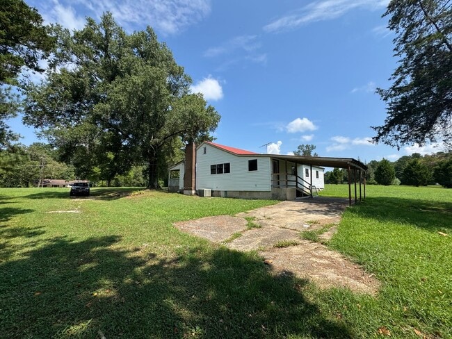 property at 1426 Leydens Mill Rd