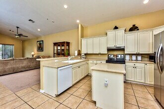 3748 Kent Dr in Naples, FL - Building Photo - Building Photo