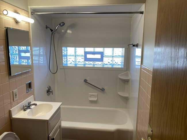 7900 W 26th St in North Riverside, IL - Building Photo - Building Photo