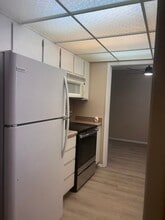 13720 N 98th Ave in Sun City, AZ - Building Photo - Building Photo