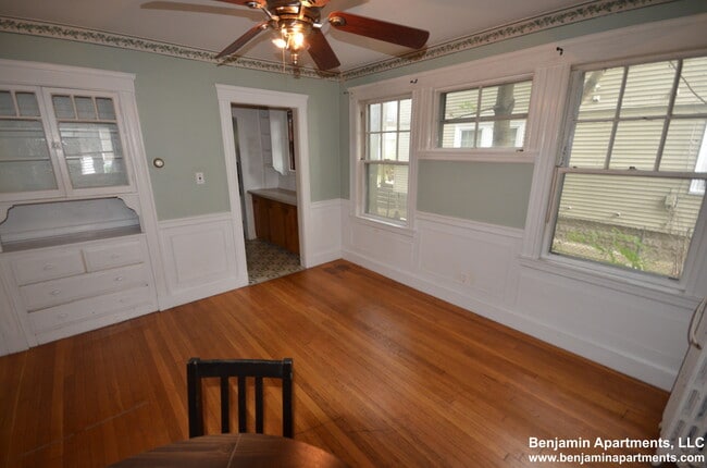 81 Beechcroft St, Unit 1