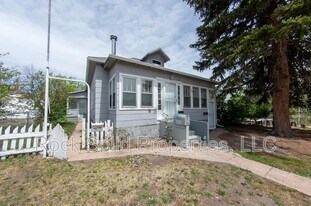 506 E 7th St in Cheyenne, WY - Building Photo