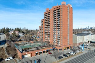 Stanley Park Place in Calgary, AB - Building Photo