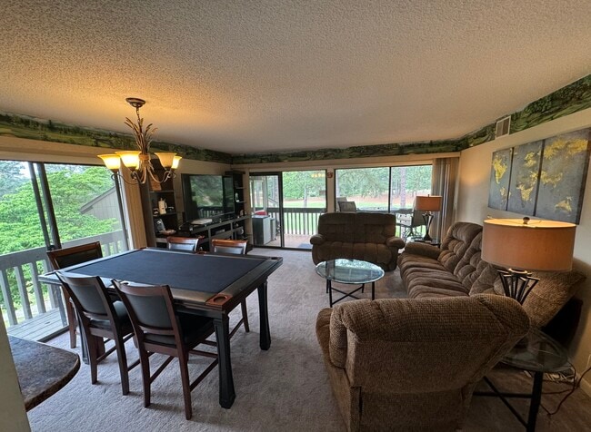 800 Saint Andrews Dr, Unit 229 in Pinehurst, NC - Foto de edificio - Building Photo