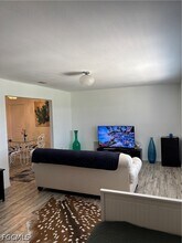 879 Lake McGregor Dr in Ft. Myers, FL - Building Photo - Building Photo