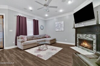 205 Lo Saab Cove in Lafayette, LA - Building Photo - Building Photo