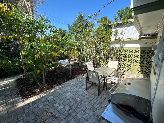1648 Maravilla Ave in Ft. Myers, FL - Building Photo - Building Photo