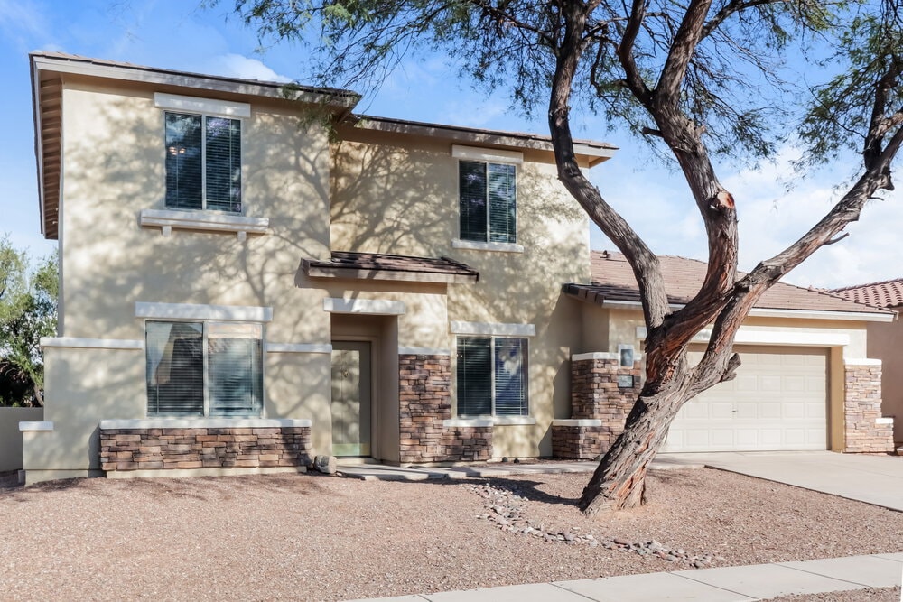15007 S Camino Rio Puerco in Sahuarita, AZ - Building Photo