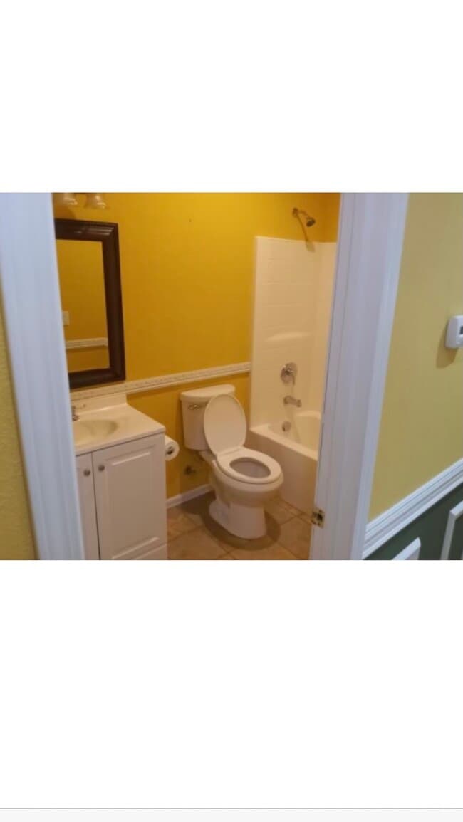 property at 1723 W 19th Ave