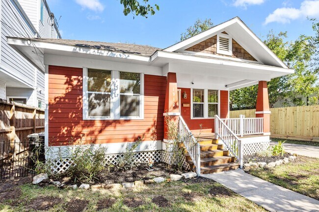 1912 Shearn St in Houston, TX - Building Photo - Building Photo