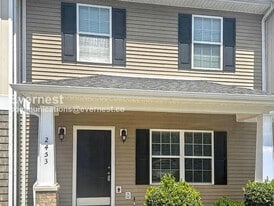 2453 New Holland Cir in Murfreesboro, TN - Building Photo