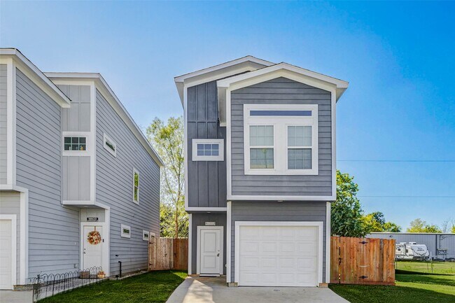 property at 18835 Luminescent Ln