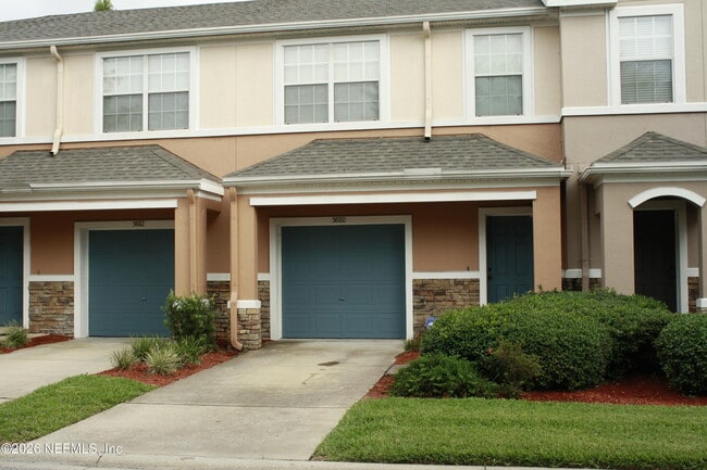 5880 Sandstone Way in Jacksonville, FL - Building Photo - Building Photo