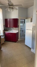 344 State St, Unit 2 in Madison, WI - Building Photo - Building Photo